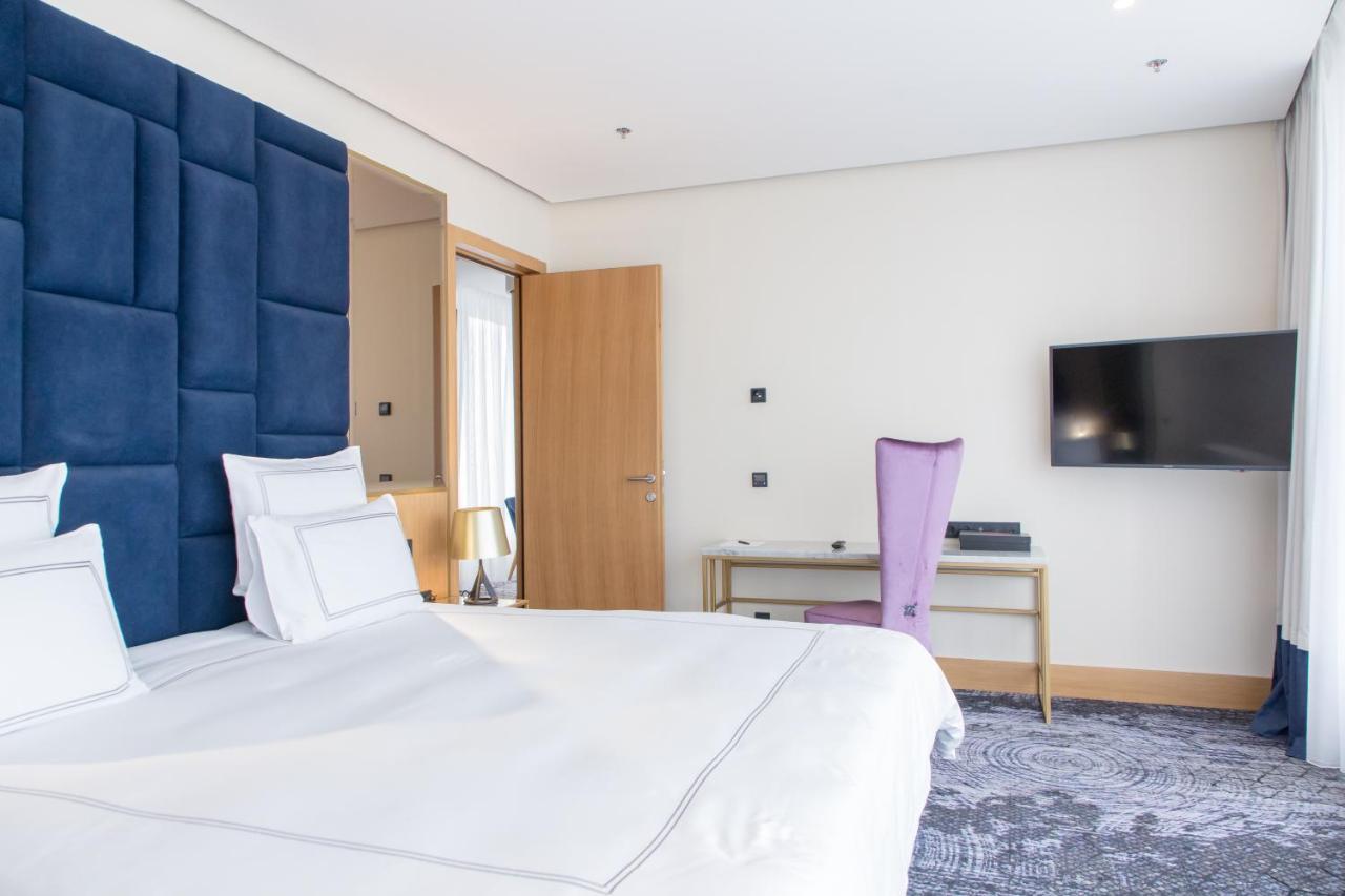 スイスホテル サラエボ サラエヴォ エクステリア 写真 A bedroom at the hotel