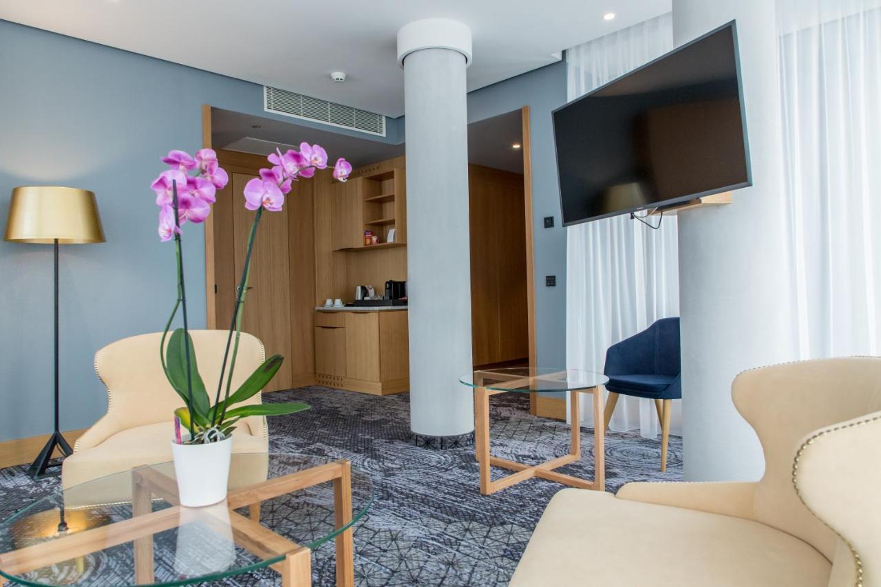 スイスホテル サラエボ サラエヴォ エクステリア 写真 Suite