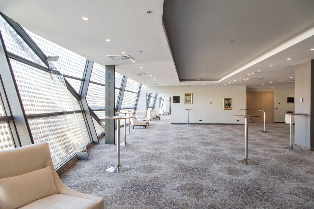 スイスホテル サラエボ サラエヴォ エクステリア 写真 The interior of the 10th floor
